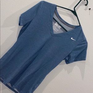 nike dri-fit tee!!